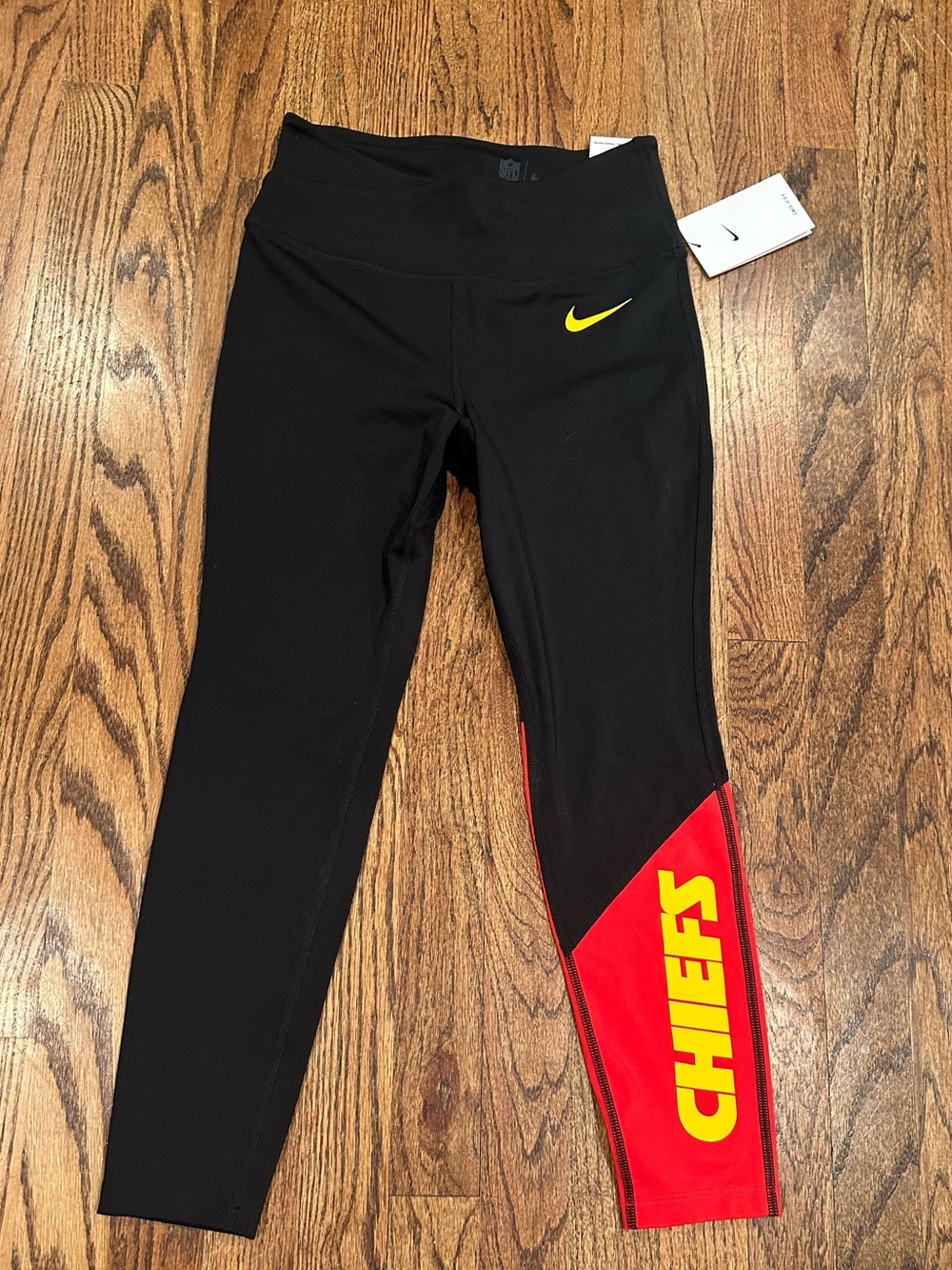 KC Chiefs Nike Leggings - Size Small - NWT
